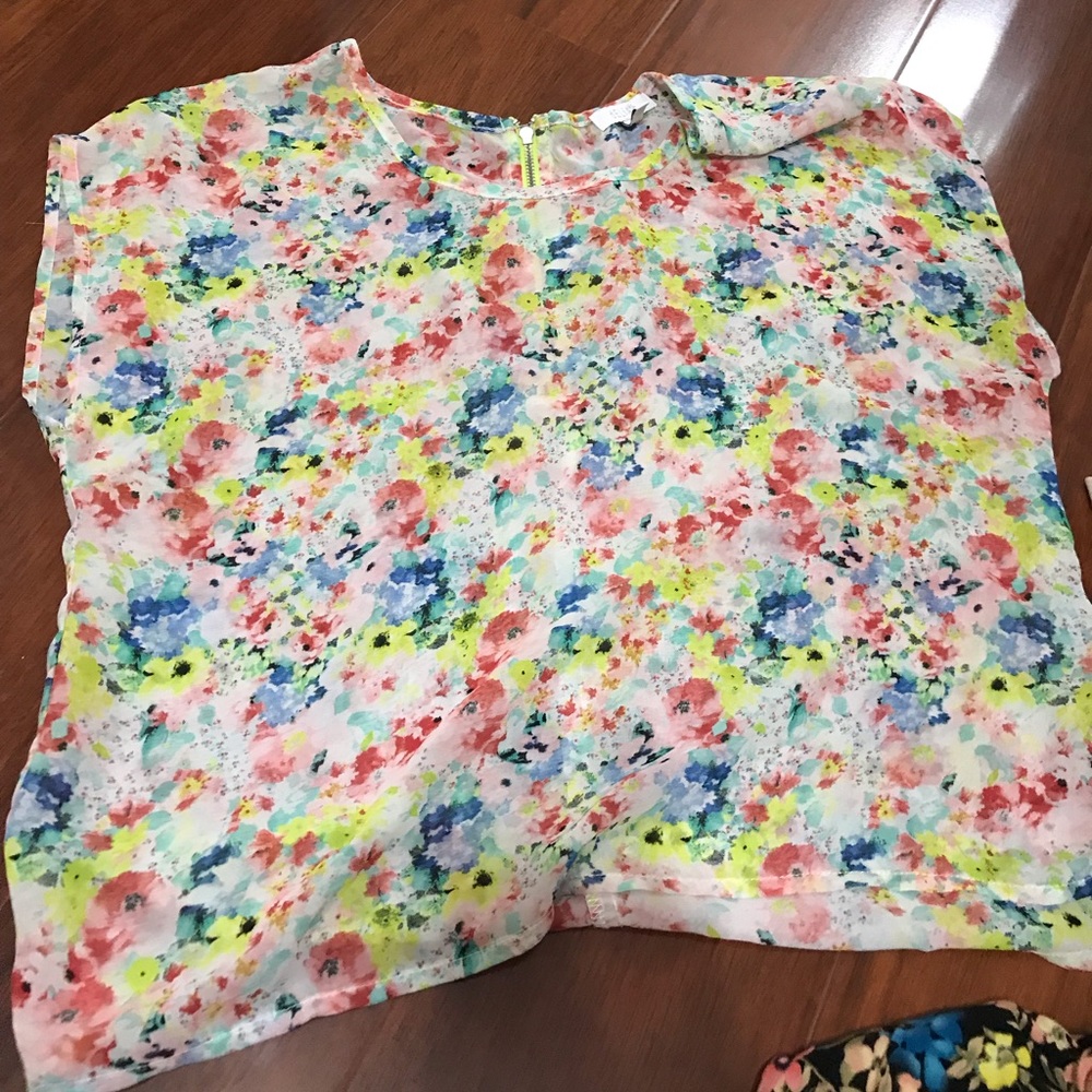 Floral shirt